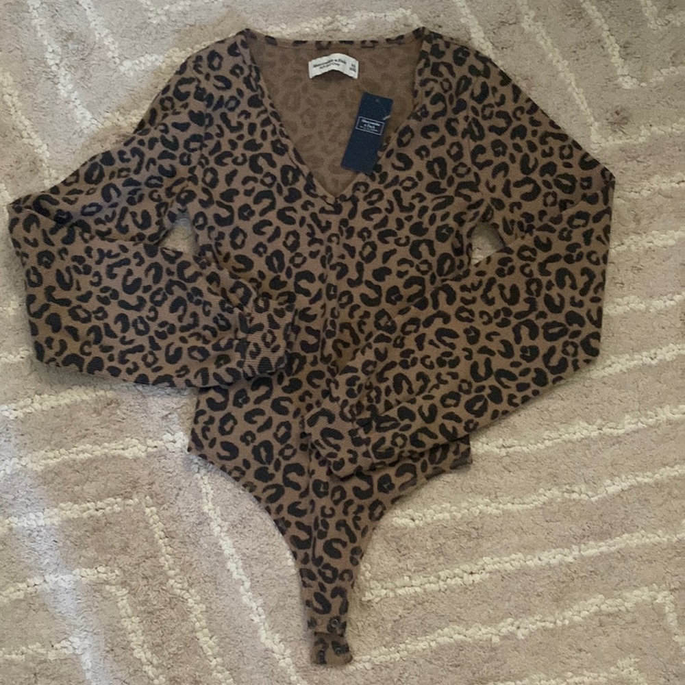 Abercrombie and fitch body suit